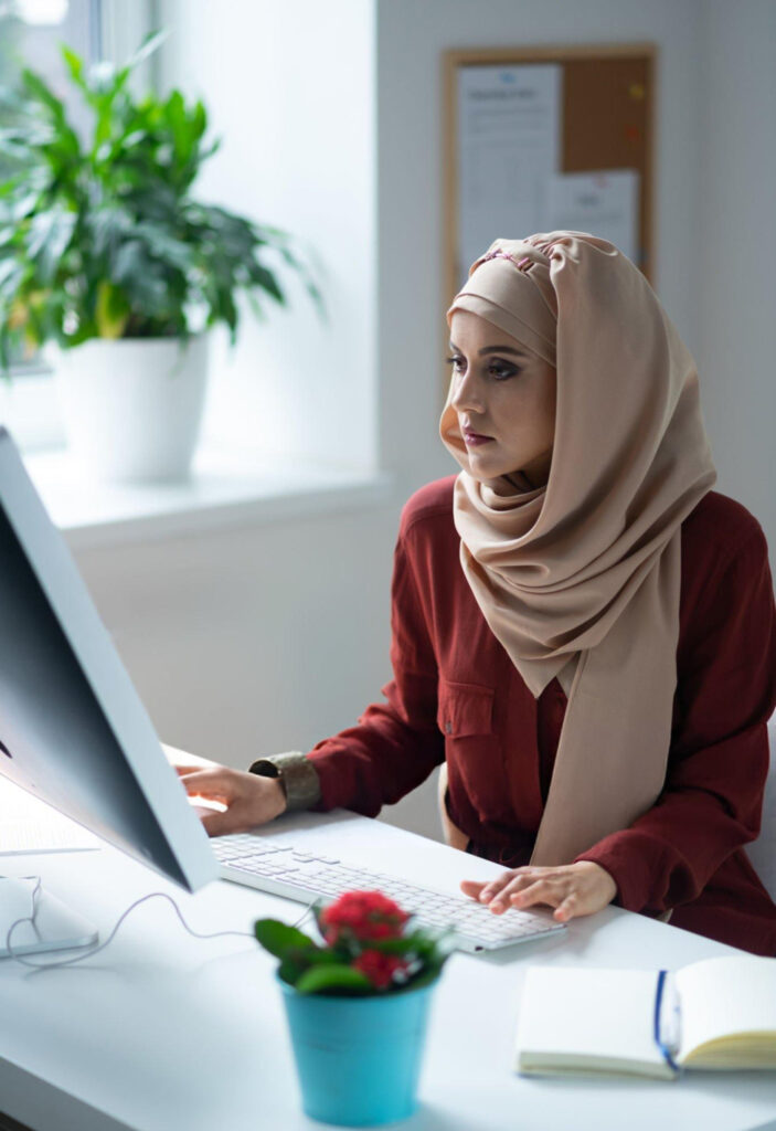 AI-powered SEO and competitor analysis tools providing real-time marketing insights in Saudi Arabia