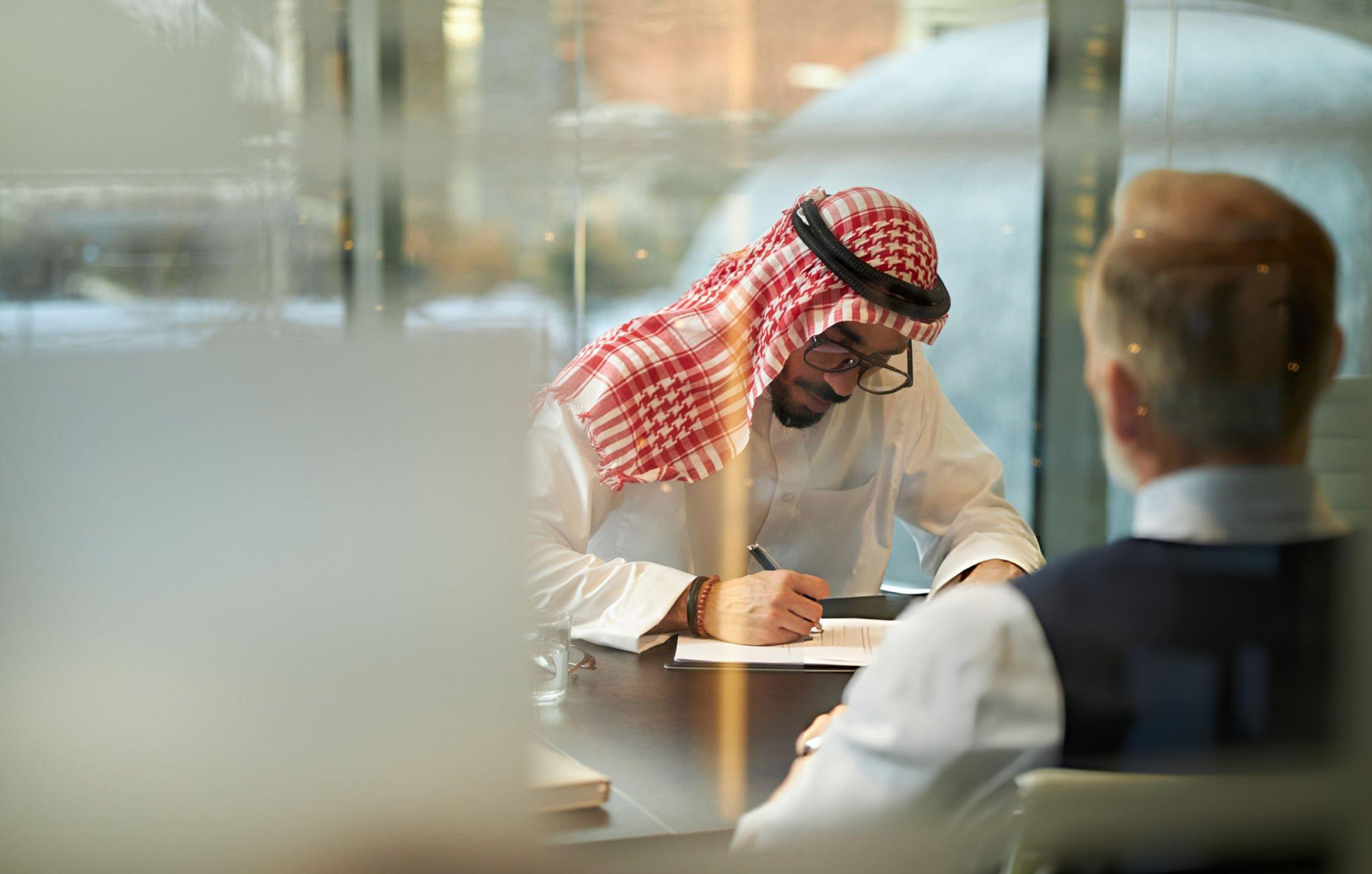 الاستشارات وتأسيس الأعمال في المملكة العربية السعودية