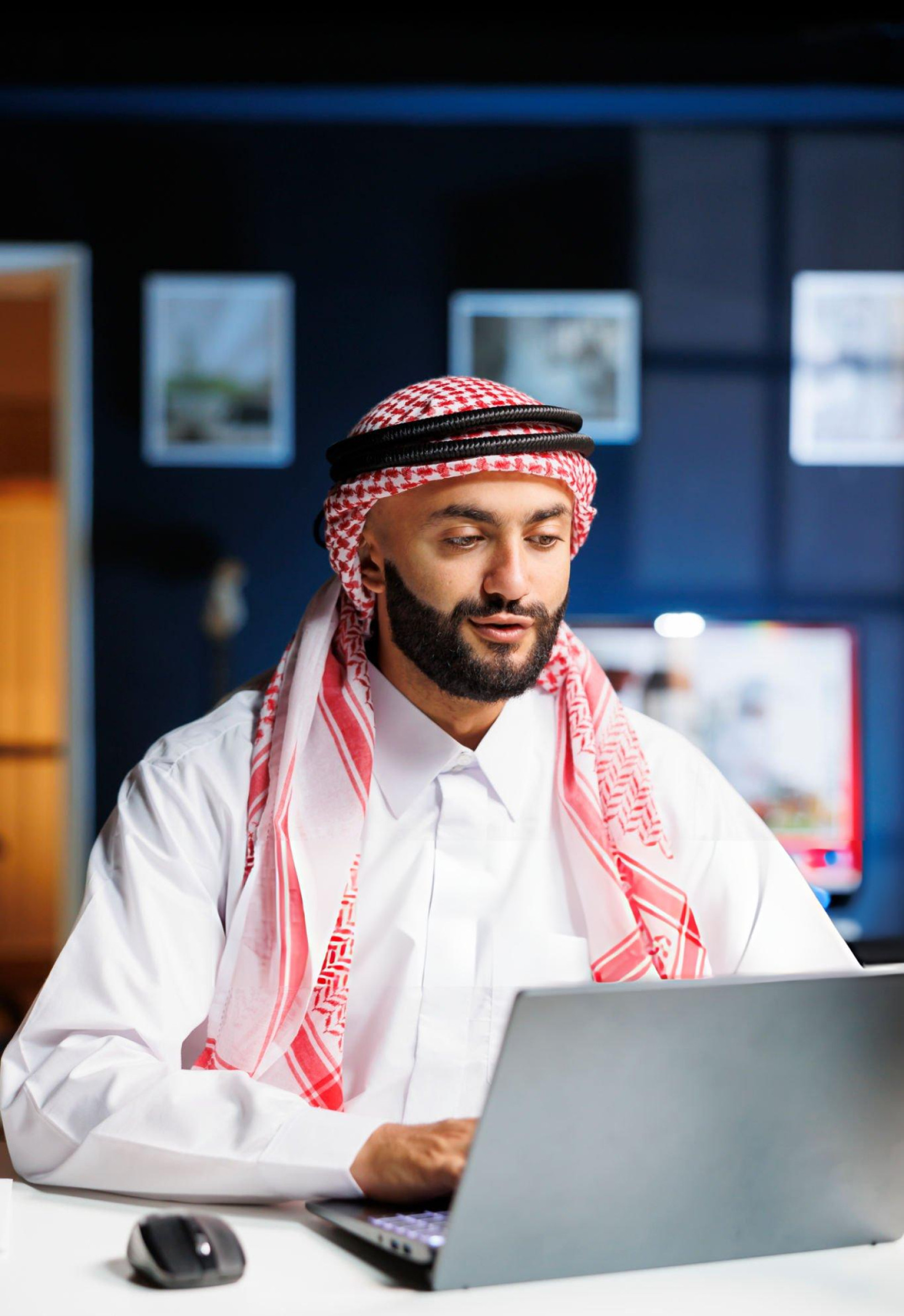 خبراء التراخيص التجارية في السعودية يساعدون في تأسيس الشركة