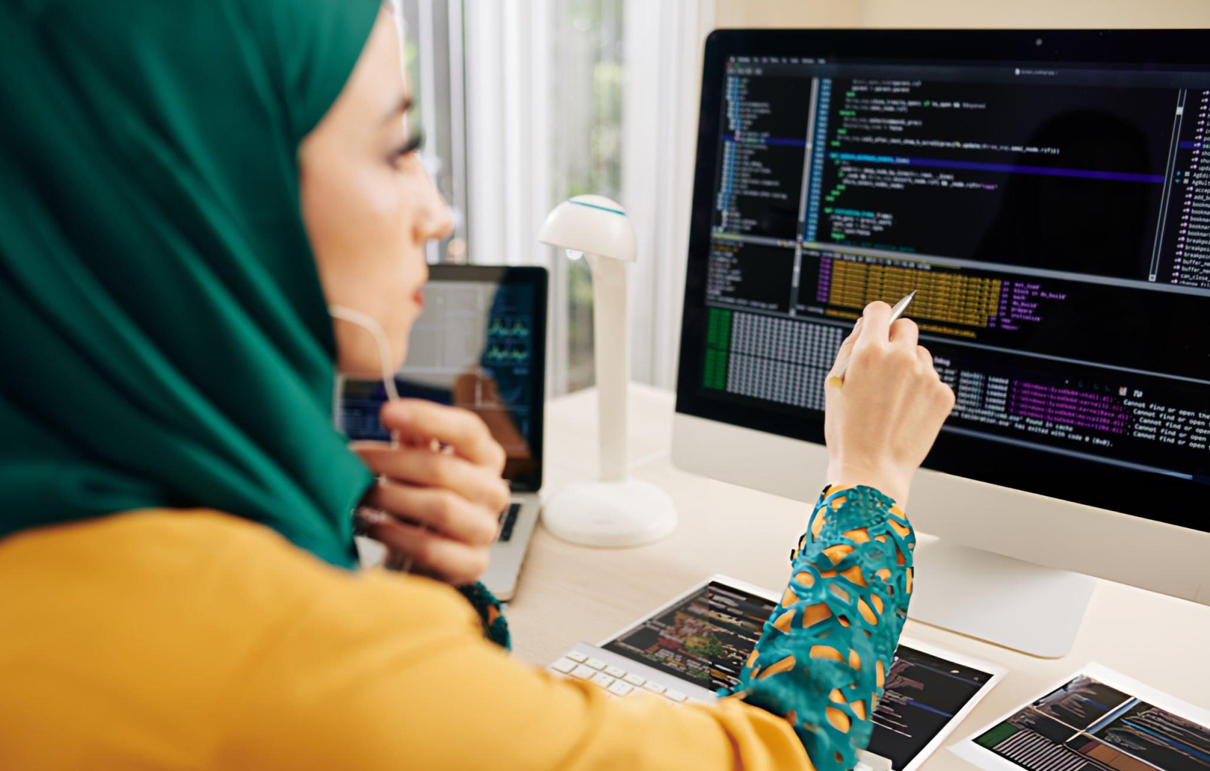 فريق دعم وصيانة المواقع في الرياض، المملكة العربية السعودية