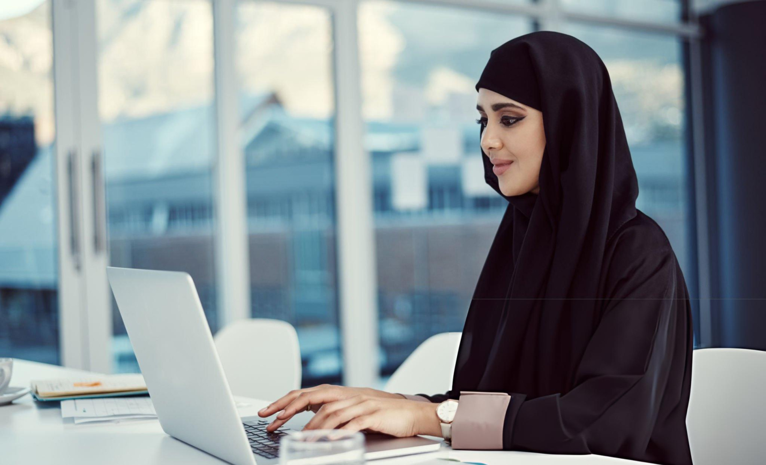 تصميم موقع إلكتروني متجاوب ومهيّأ لمحركات البحث للأعمال السعودية