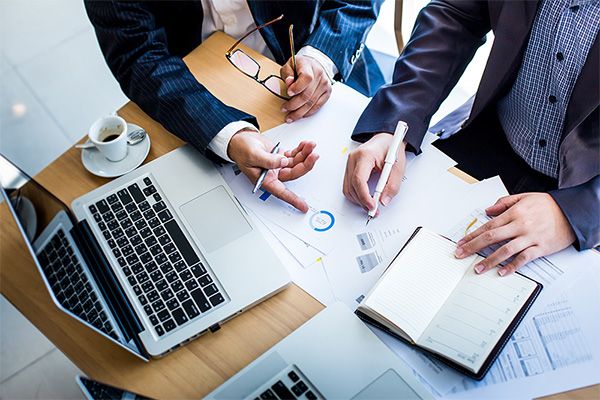 استشارات ودعم وتحسين تقنية المعلومات في السعودية